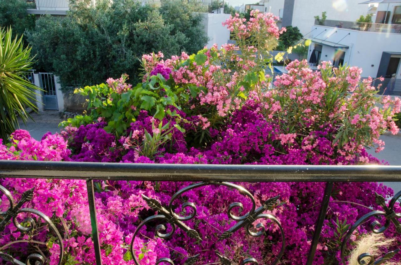 Eva'S House Apartamento Kanithos Exterior foto